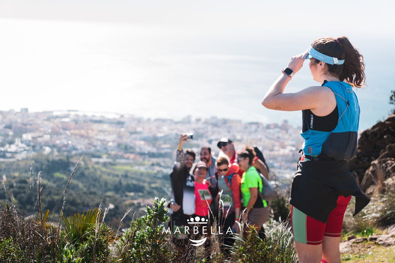 Corredora del Sierra Blanca Trail con vistas a Marbella